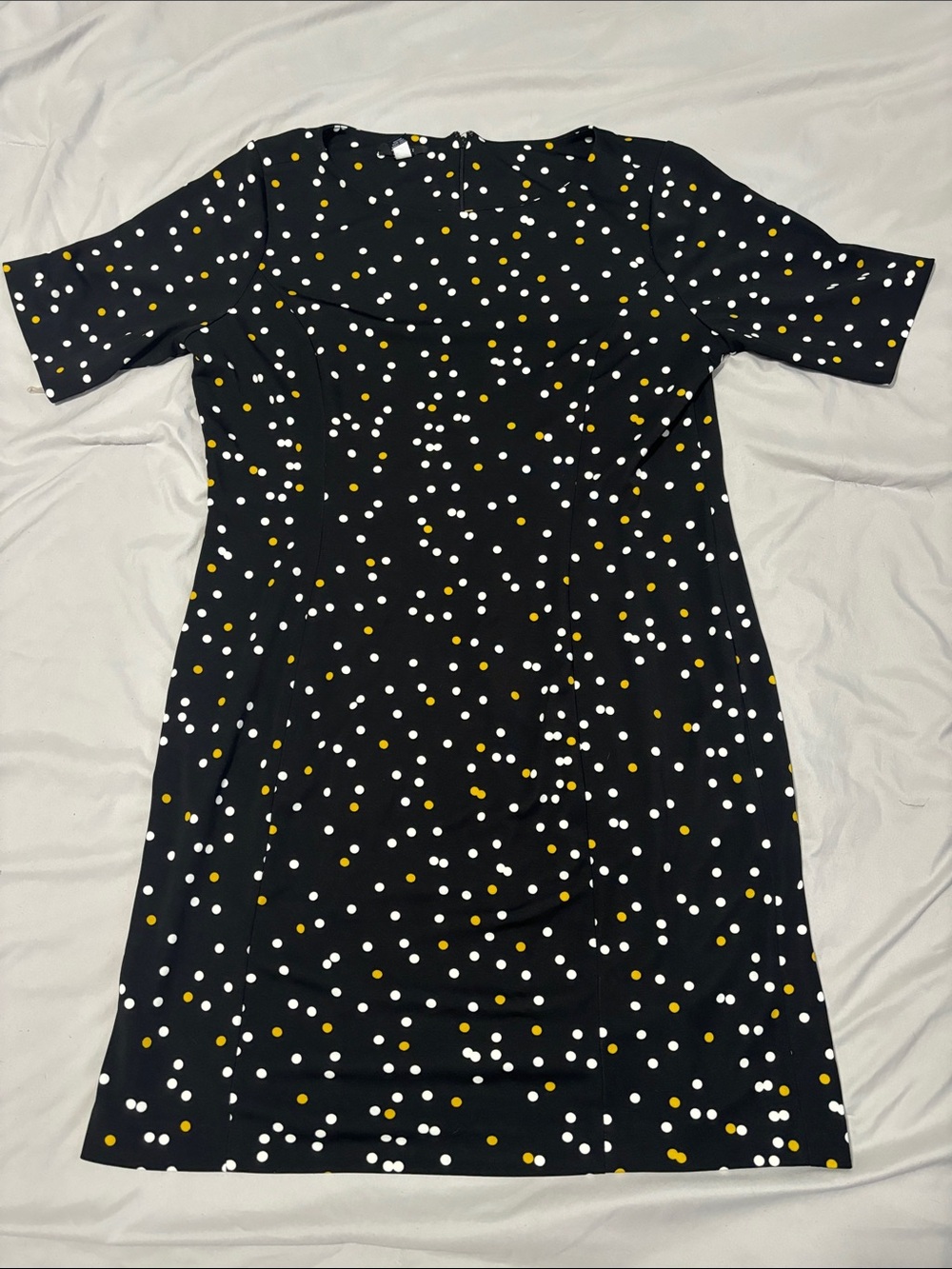 Plus size ALGANI Black Polka Dot Shift Dress with Yellow Accents SIZE 16